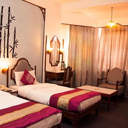 Hotel Gwalior Regency Екстериор снимка