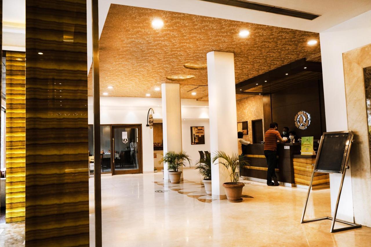 Hotel Gwalior Regency Екстериор снимка