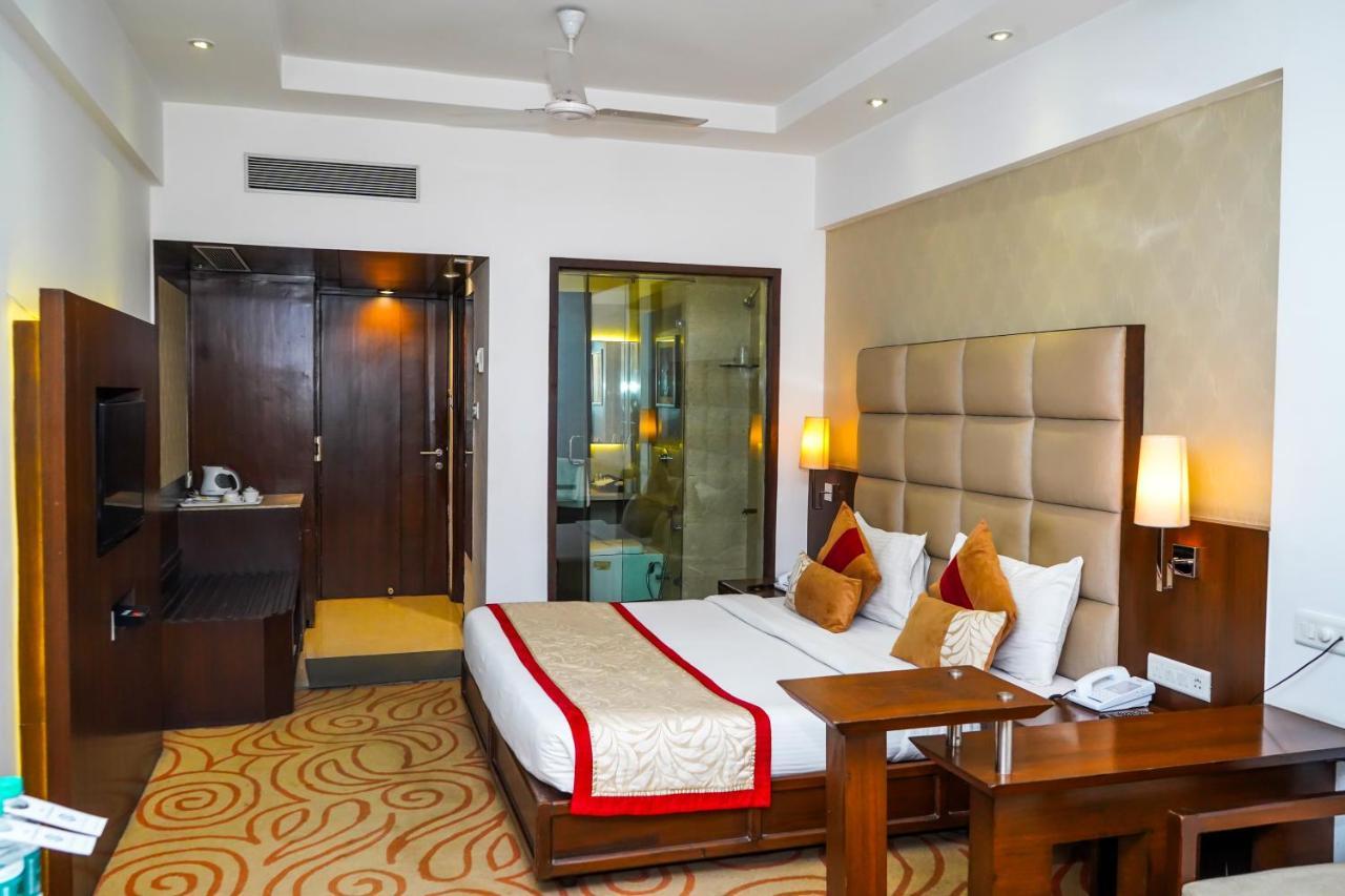 Hotel Gwalior Regency Екстериор снимка