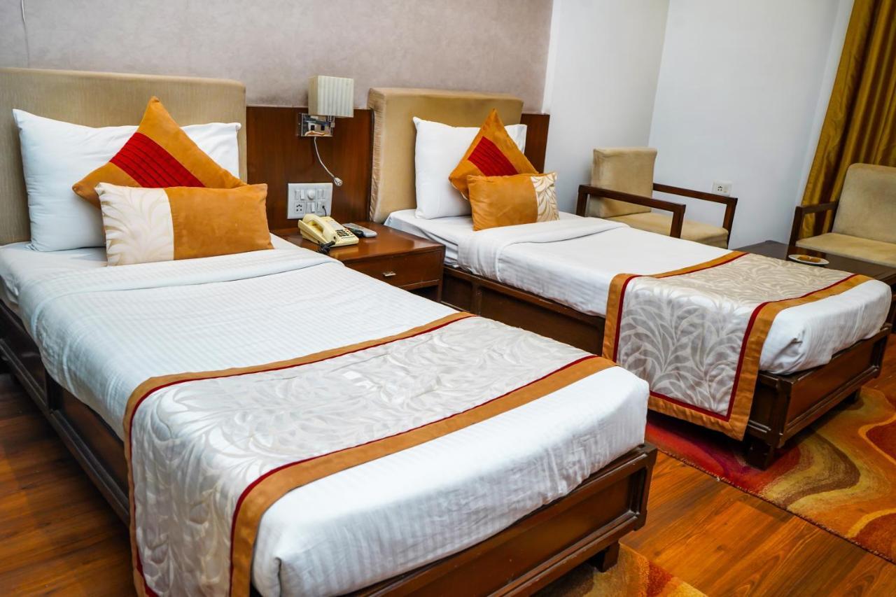Hotel Gwalior Regency Екстериор снимка