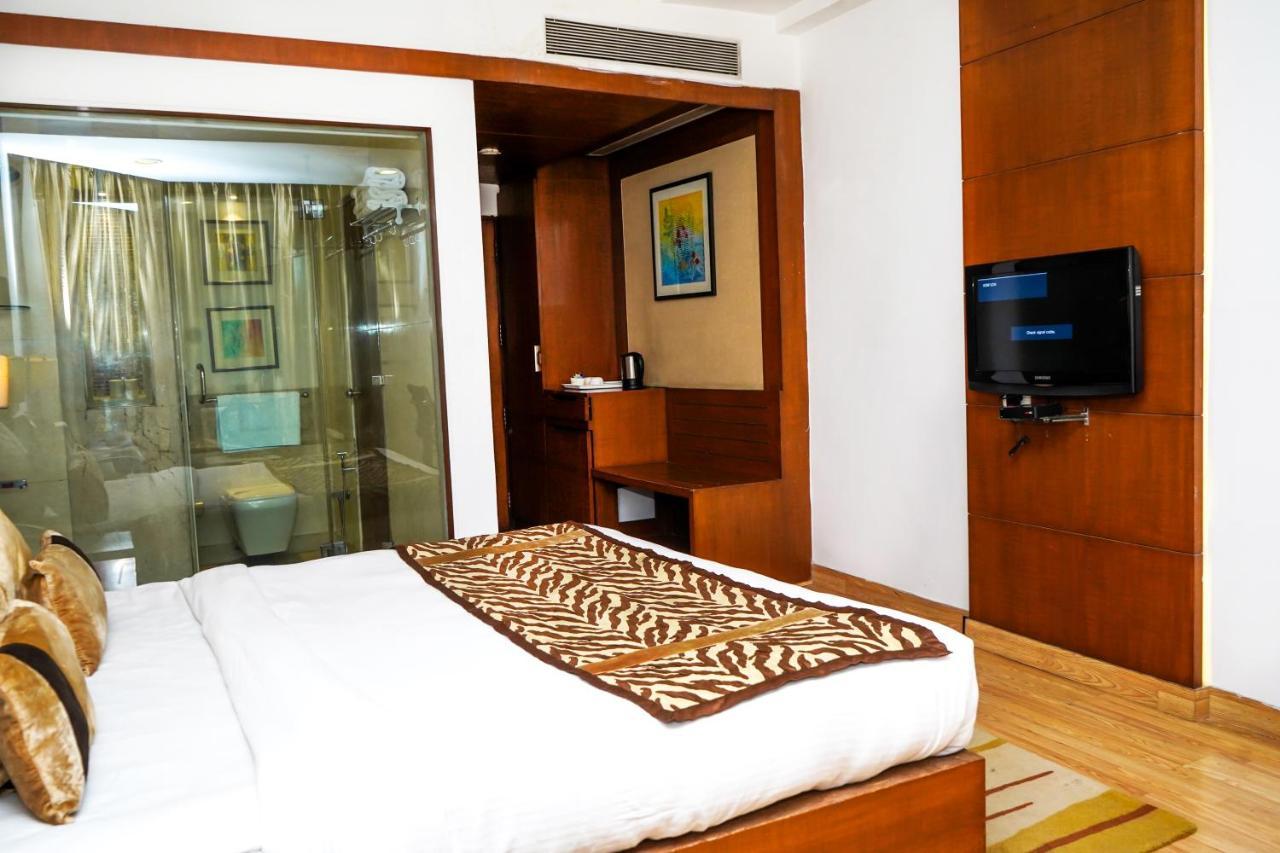 Hotel Gwalior Regency Екстериор снимка