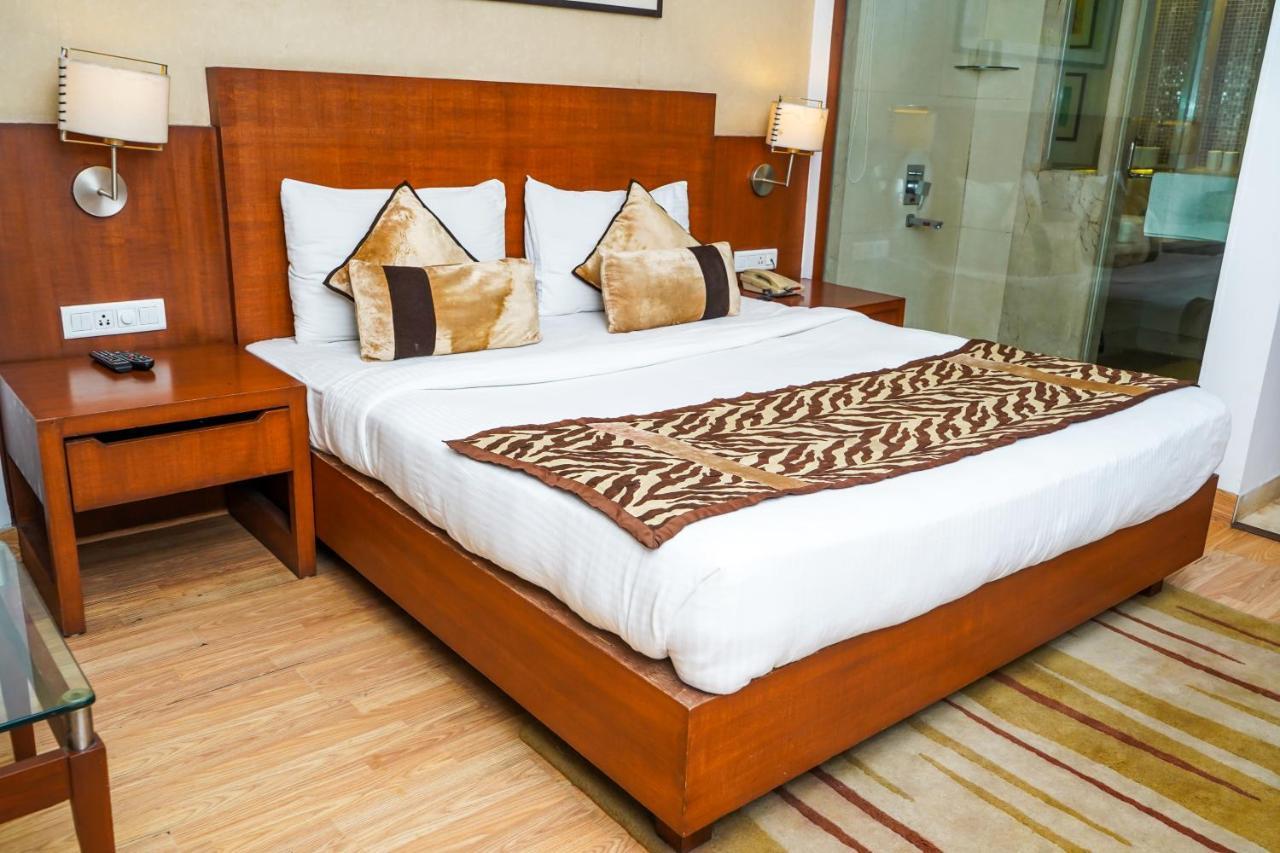 Hotel Gwalior Regency Екстериор снимка