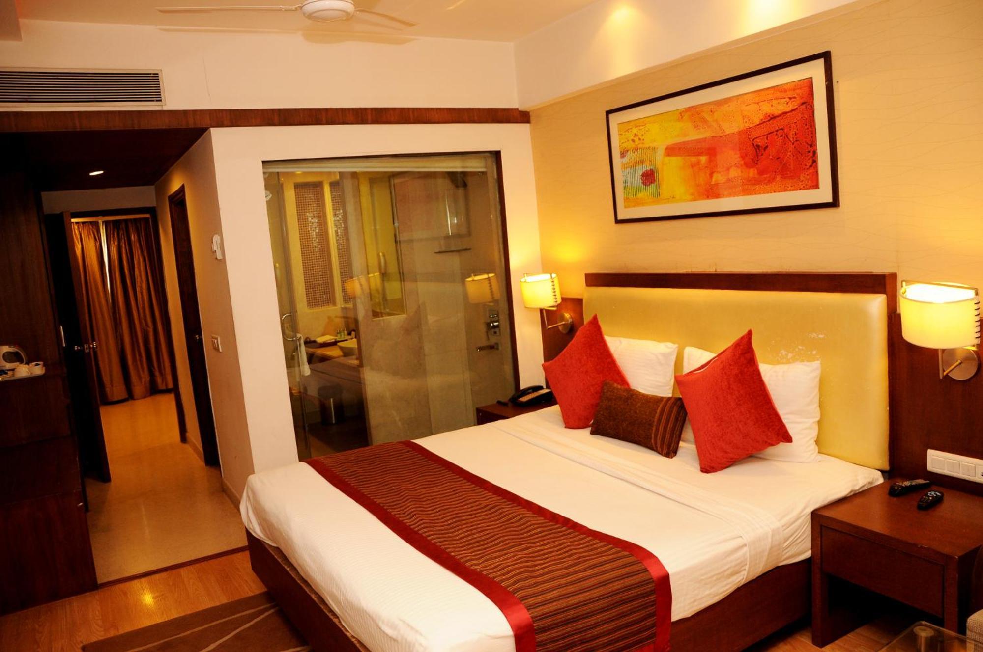 Hotel Gwalior Regency Екстериор снимка