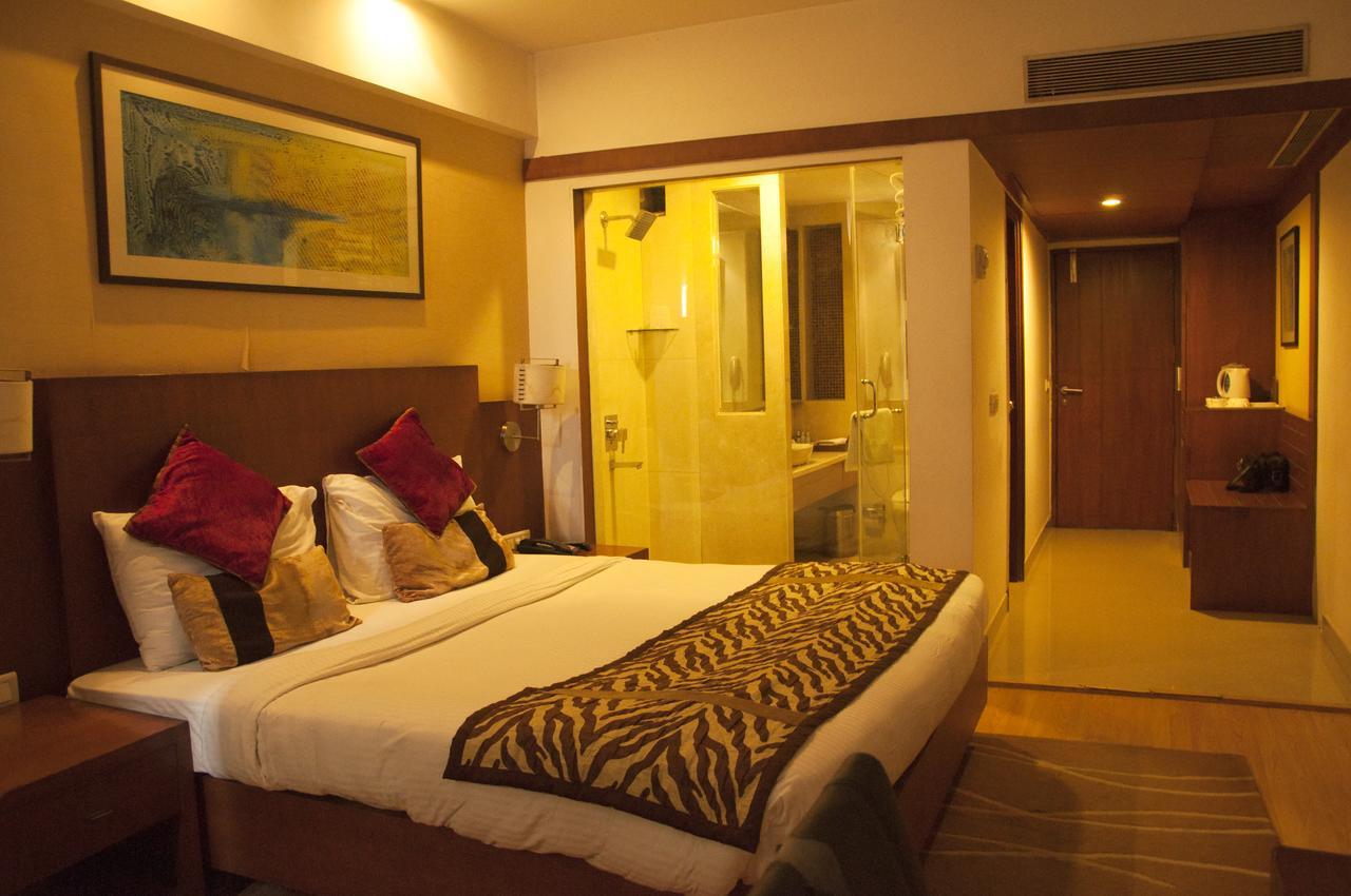 Hotel Gwalior Regency Екстериор снимка