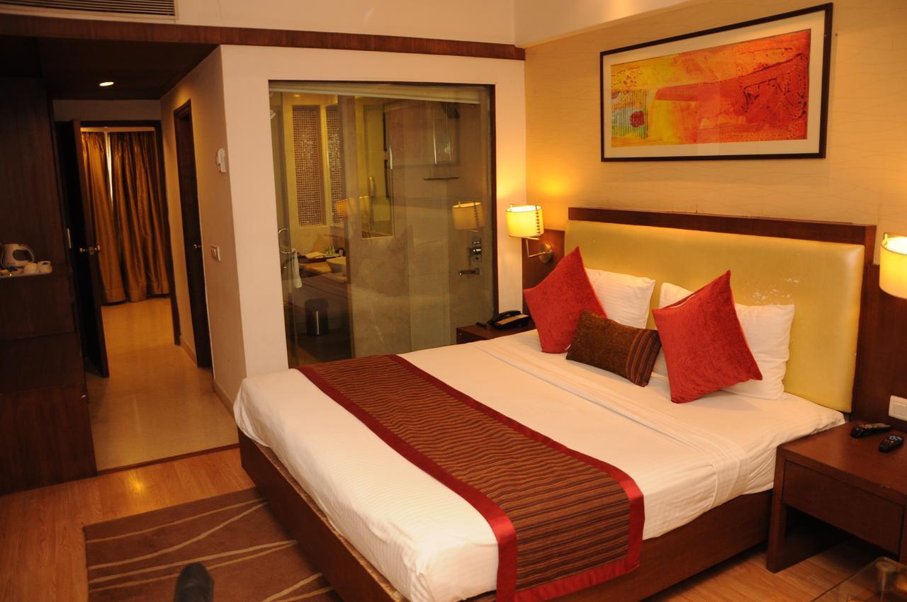 Hotel Gwalior Regency Екстериор снимка