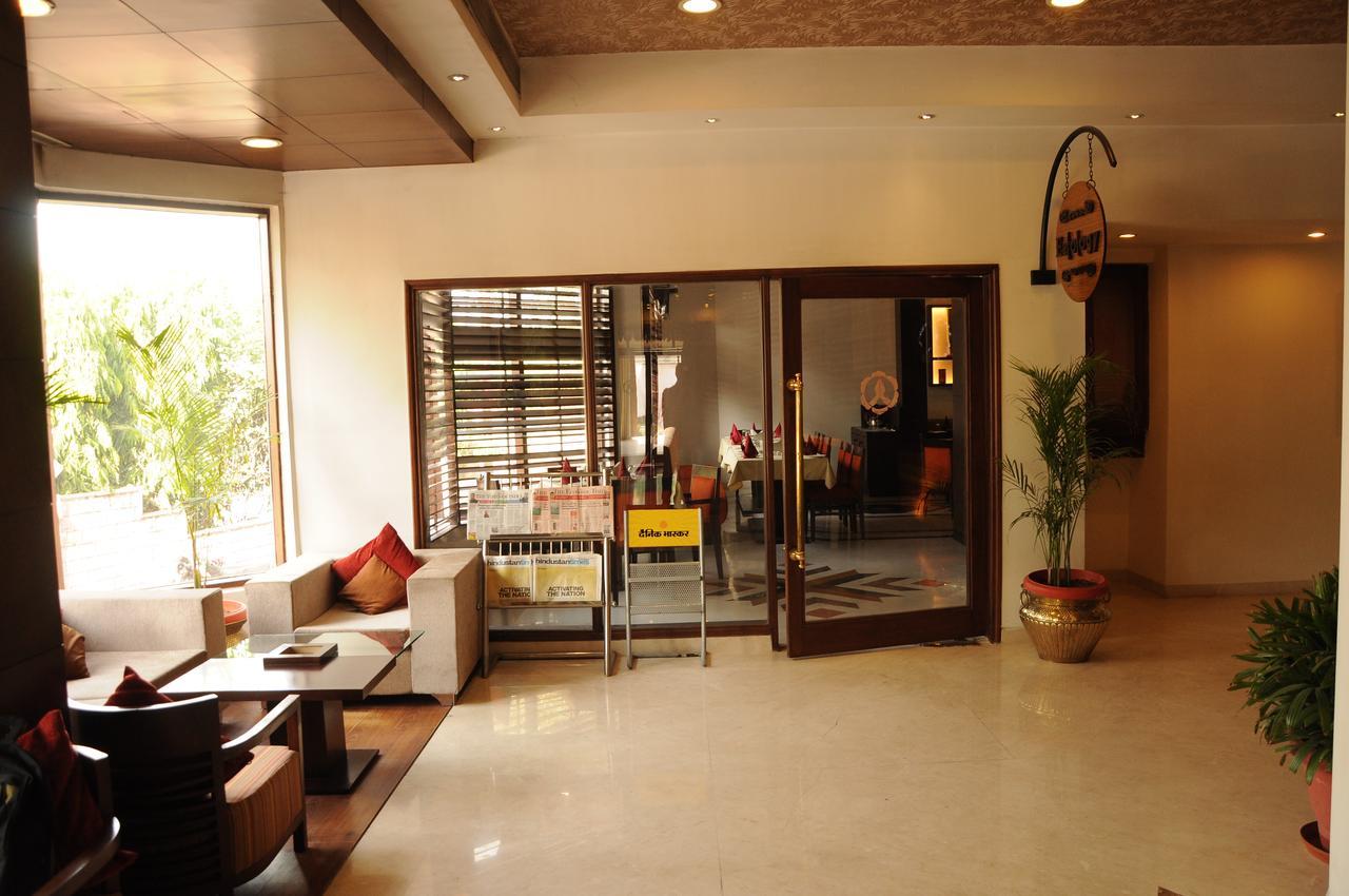Hotel Gwalior Regency Екстериор снимка