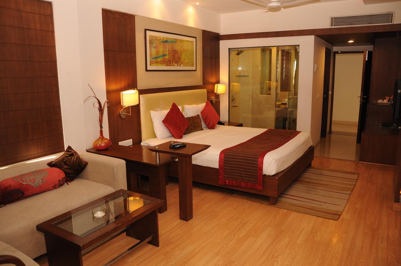 Hotel Gwalior Regency Екстериор снимка